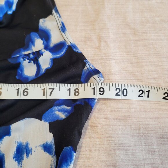 Floral Bohemian Blouse, Sleeveless Top, Size M - Picture 5 of 5